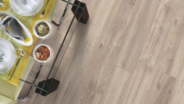 PARQUET 8MM EXQUISIT PLUS CLIC AC4 CHENE PETTERSSON NATURE – Image 2