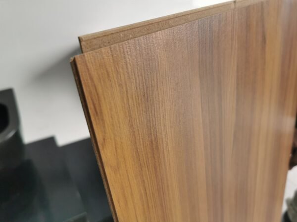 PARQUET 8MM KASHMIR TEAK